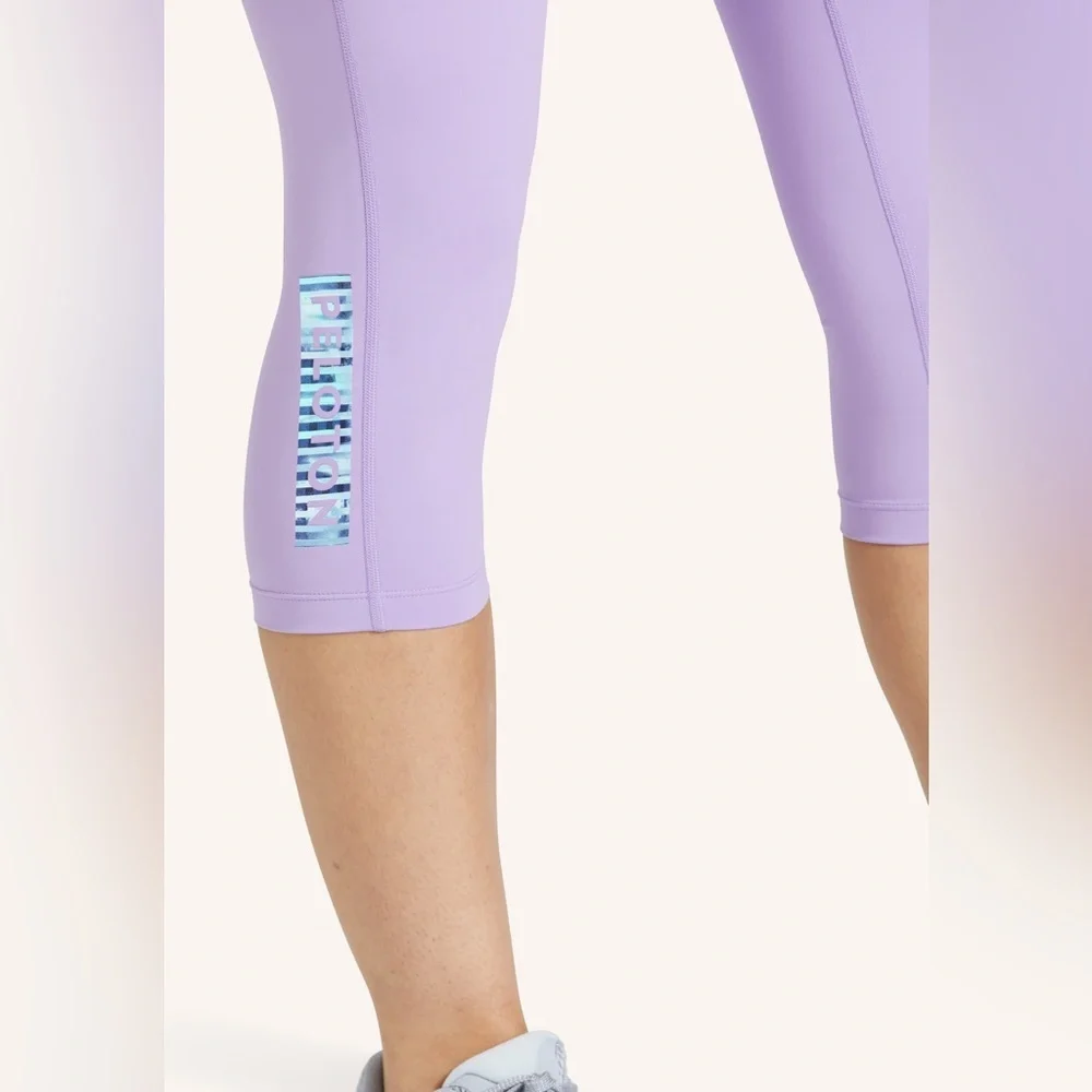 Peloton‎ Essential Mid-Rise Capri - Size XL - Purple - NWT - Picture 3 of 12